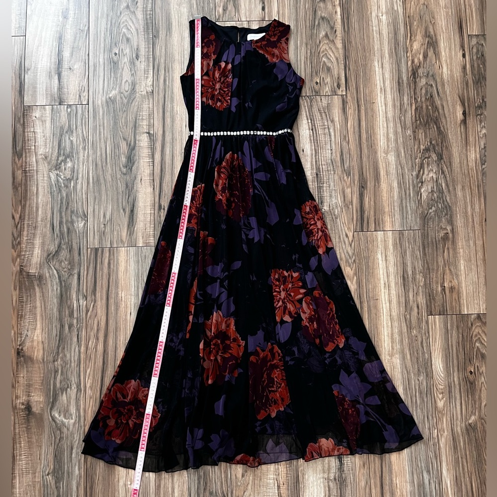 MadisonGrey Sleeveless Floral  Maxi Dress Size 4 Party Dress Like New